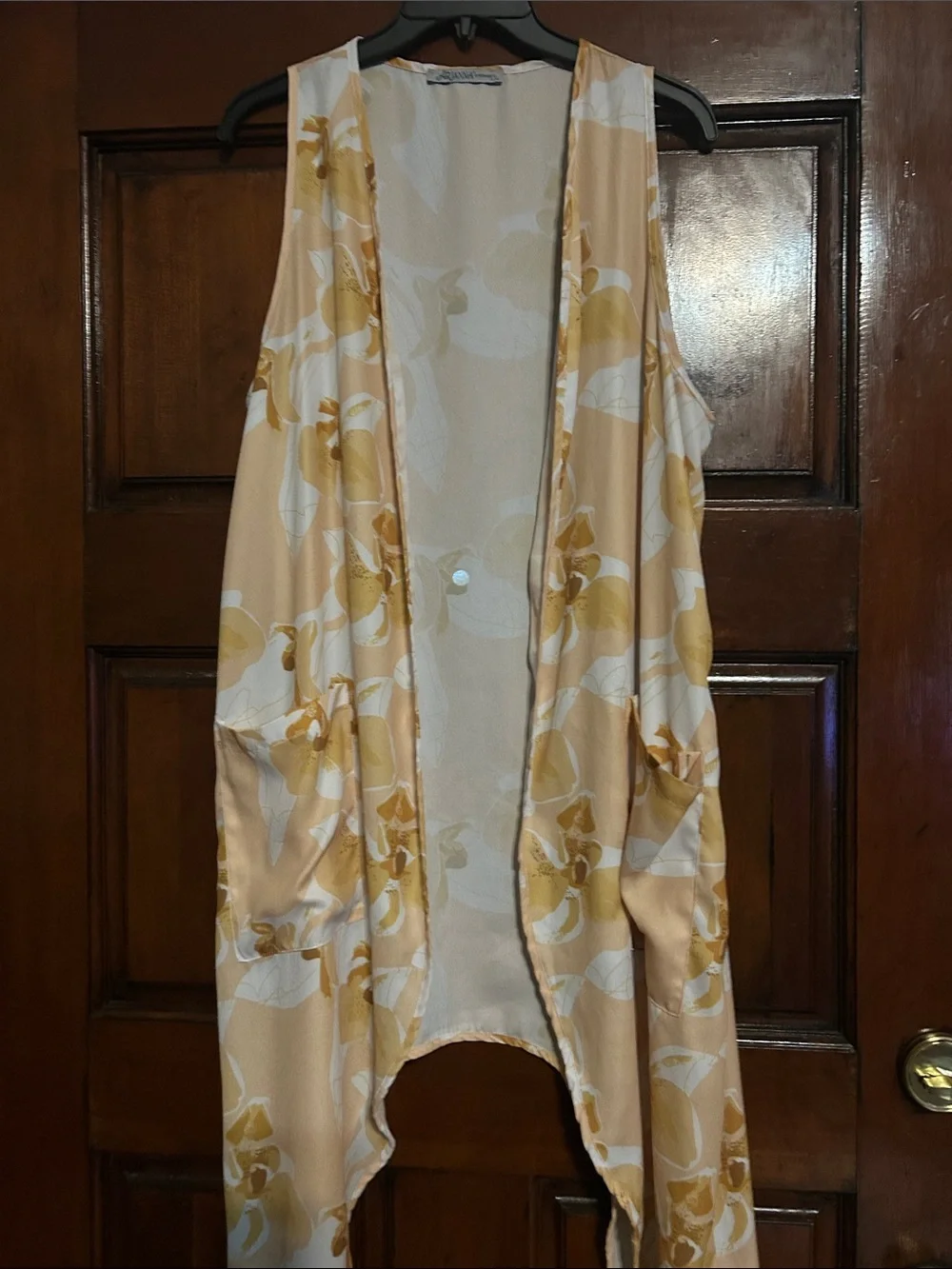 Lightweight Floral Print Scarf Vest - Cream & Gold